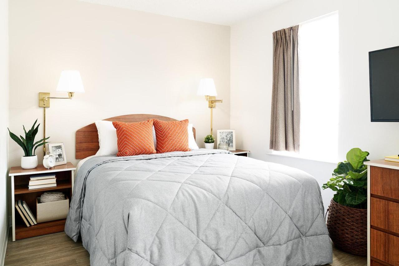 Intown Suites Extended Stay Indianapolis In - Greenwood Ngoại thất bức ảnh